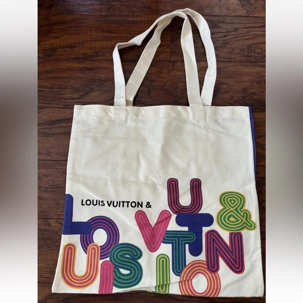 Louis Vuitton Limited Edition  Shenzhen Museum Exhibition Canvas Tote New - Picture 6 of 7